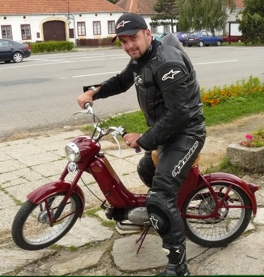 brutus bike.jpg