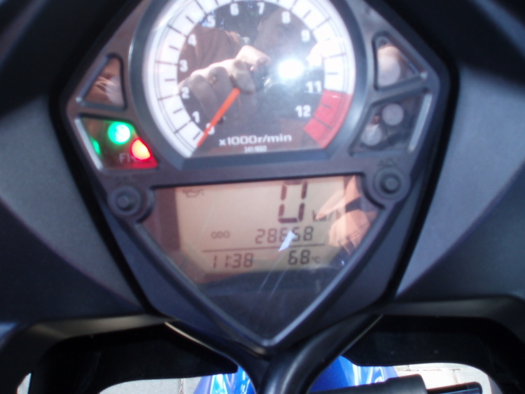 sv1000  s.jpg