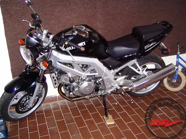 sv1000garaz