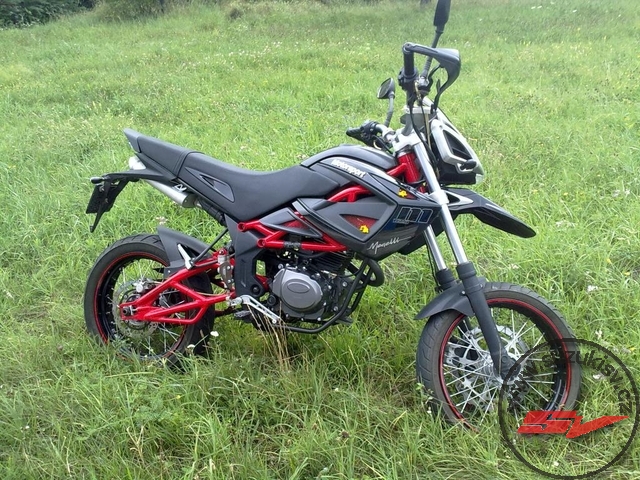 Megelli 125 M '09