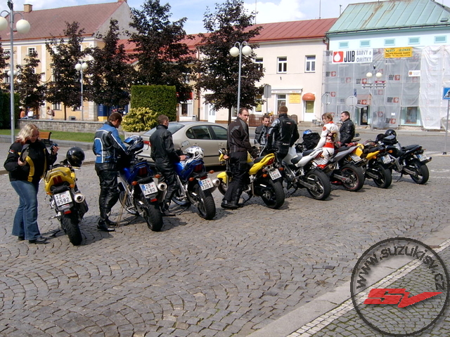 SV400043