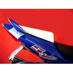 Suzuki_sv650,1000_seat_cowl_on_bike2