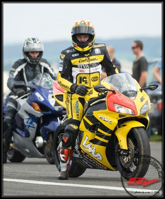 _dsc3965-cs3_sRGB