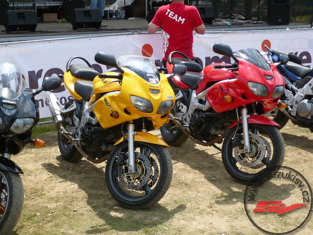 Suzuki 103