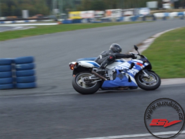 DSCF2881