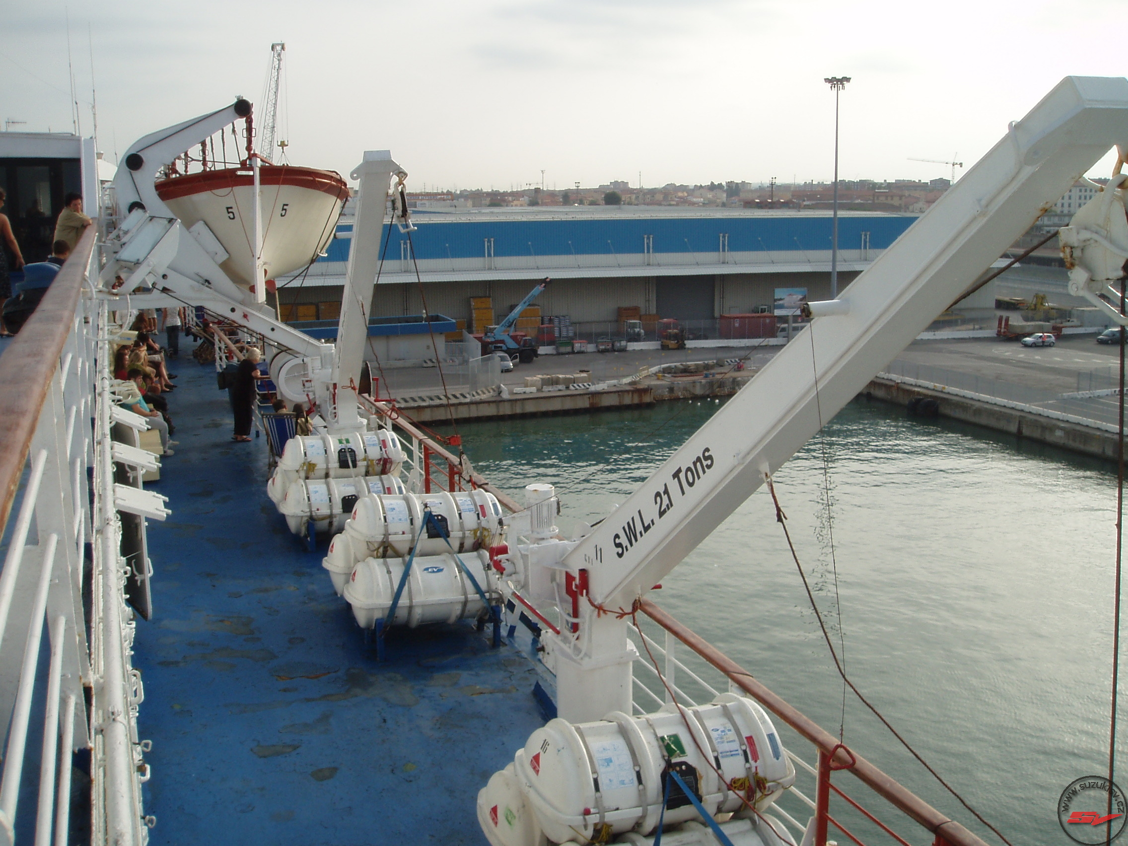p9060077