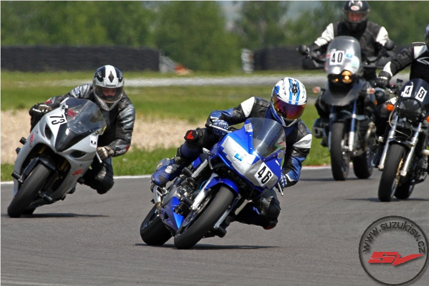 0046-0608RACE1-003_46