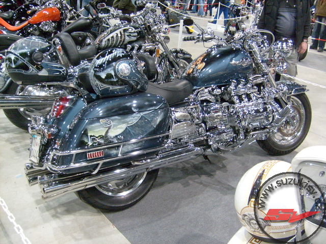 S6300075
